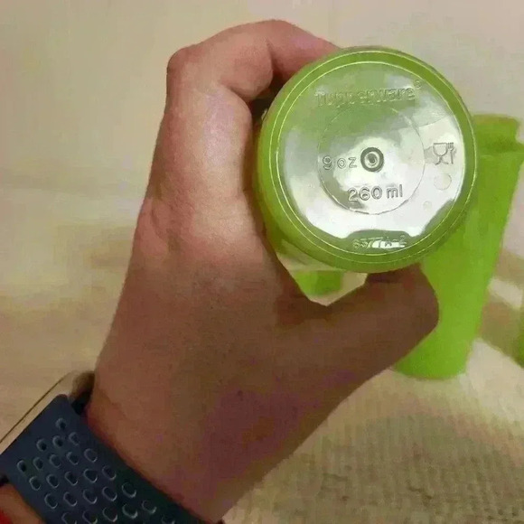 Tupperware Green Cups  -260ml - Picture 3 of 4